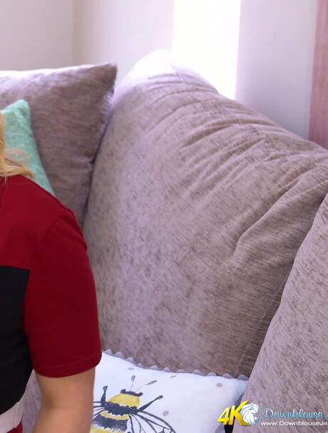 Downblouse Jerk are pleased to offer you xxx pics featuring Aston Wilde demonstrating nice body